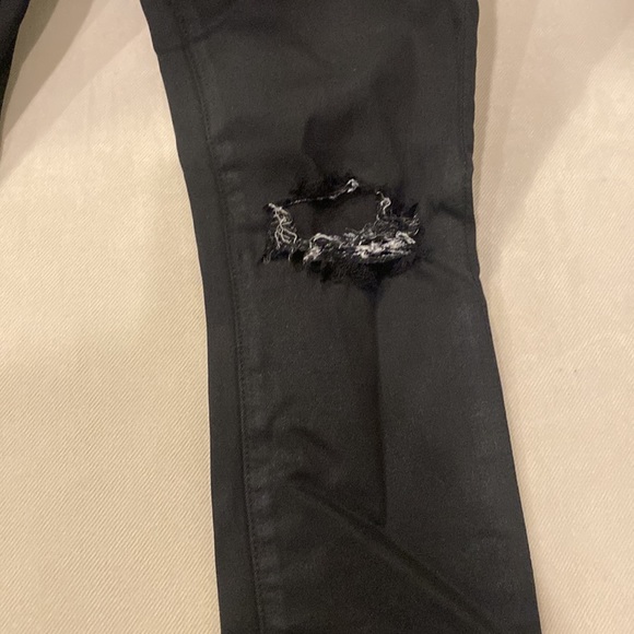 7 for all Mankind Skinny Ripped Jeans - Picture 14 of 16